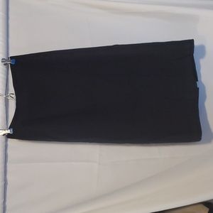 Semantiks Nordstrom Black Skirt Size 4 Slit in the back